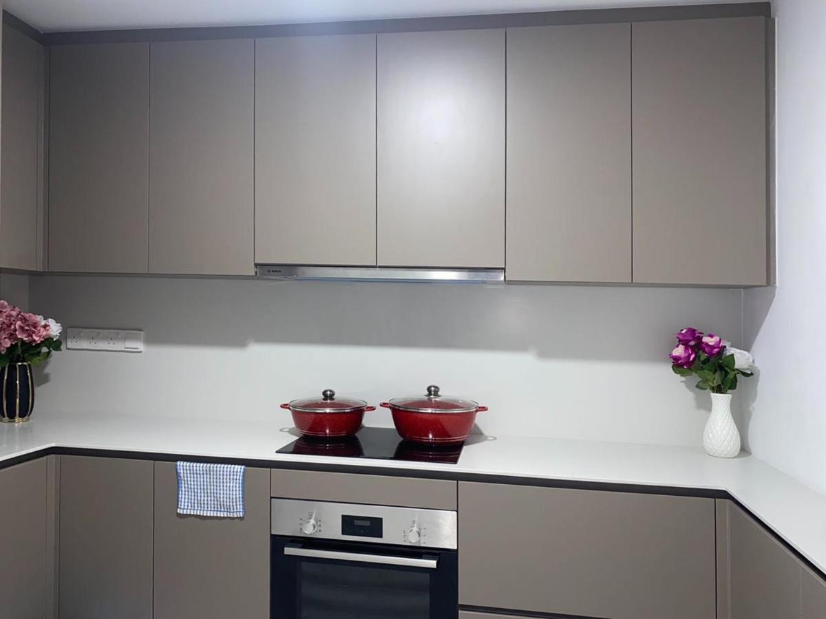Eaton Residences Klcc By Bhs クアラルンプール エクステリア 写真